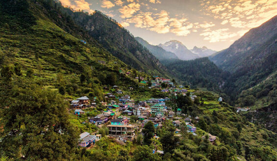 Kheerganga-Where the hill meets the lunar